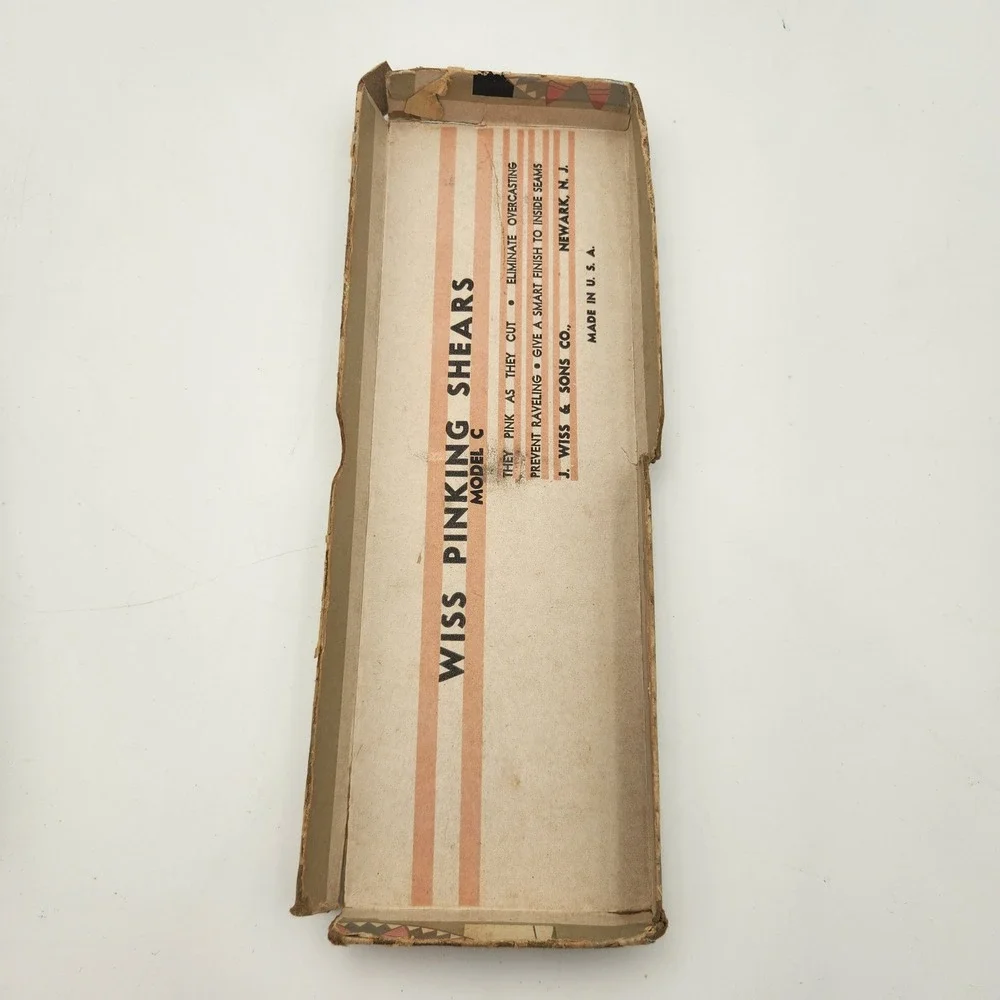 Vintage‎ Wiss Model C Pinking Shears Made in USA with Original Box and Manual